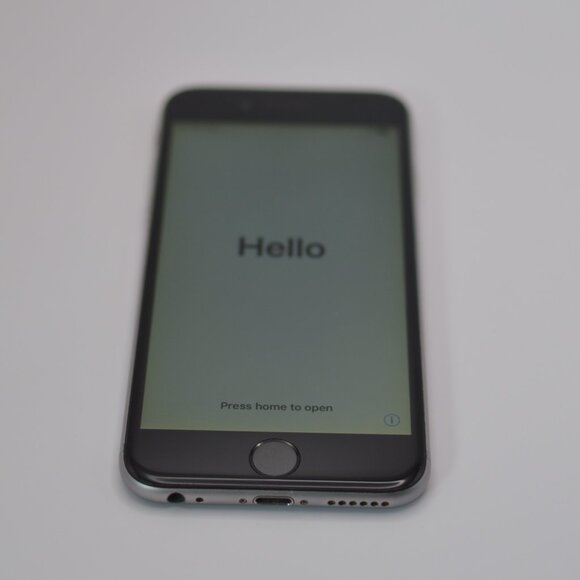Silver iPhone 6 - 16GB (AT&T) - Picture 1 of 2